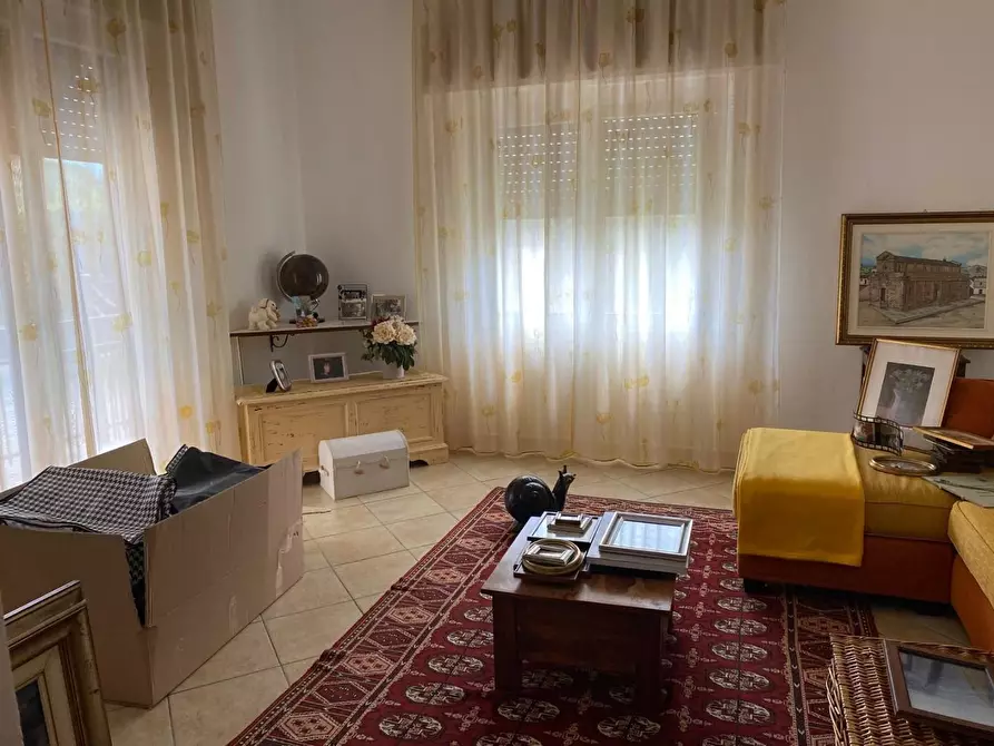 Immagine 22 di Casa semindipendente in vendita  a Massa