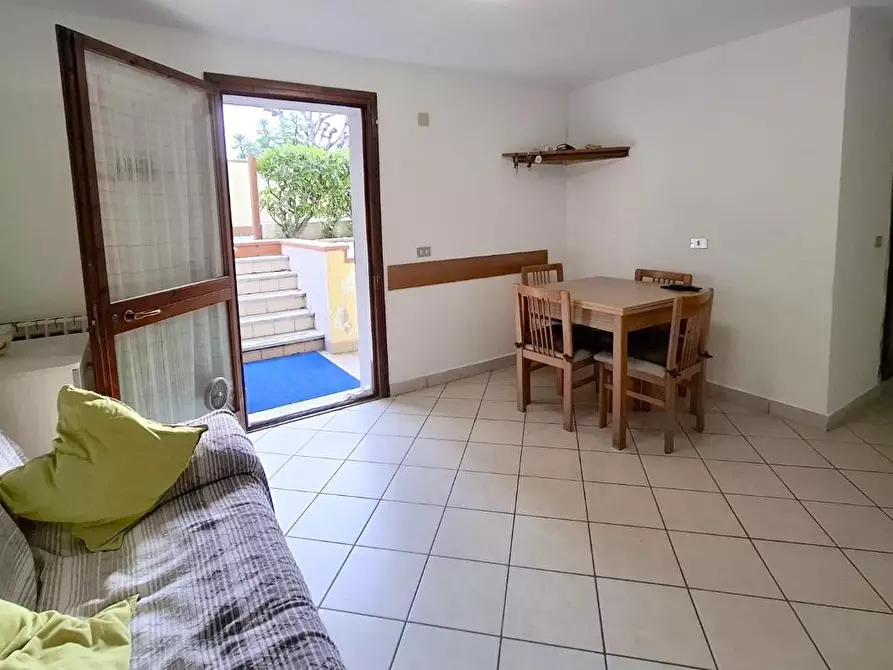 Immagine 21 di Appartamento in vendita  a Carrara