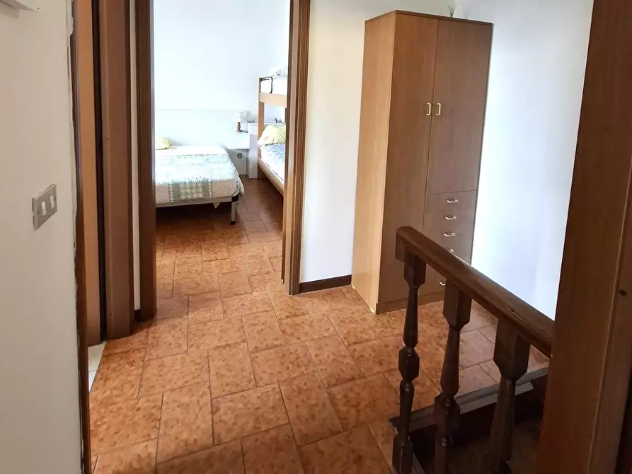 Immagine 25 di Appartamento in vendita  a Carrara