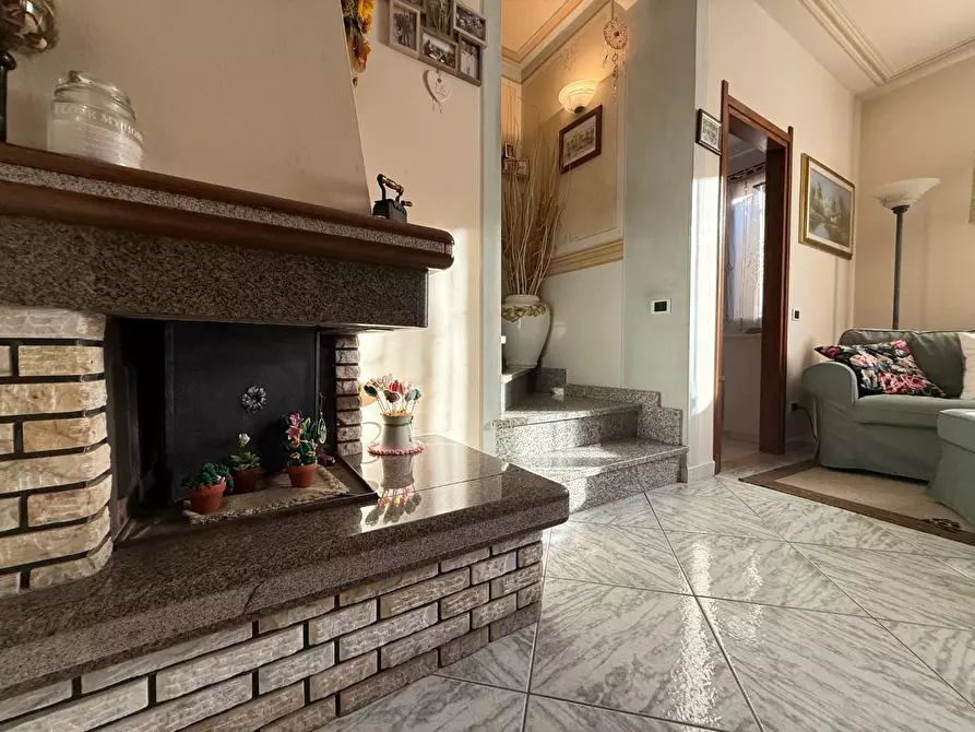 Immagine 25 di Terratetto in vendita  a Chianni