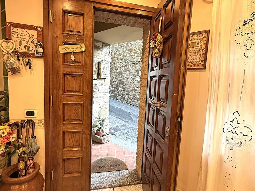 Immagine 44 di Terratetto in vendita  a Chianni