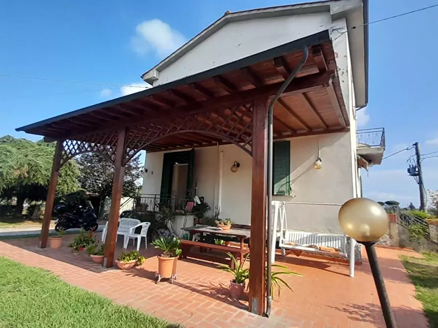 Immagine 99 di Casa indipendente in vendita  a Castelfranco Di Sotto