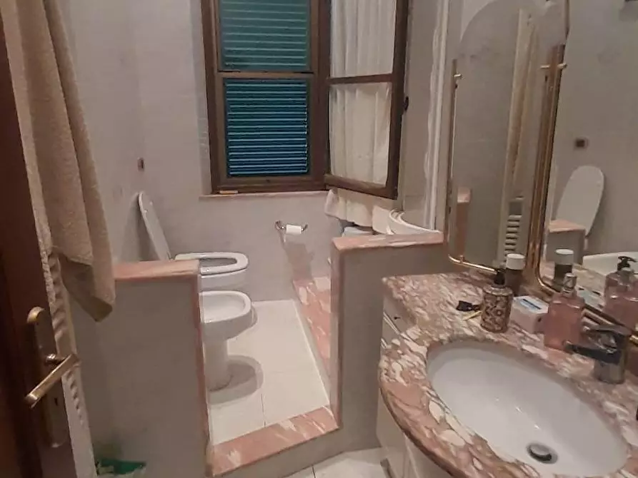 Immagine 28 di Casa indipendente in vendita  a Castelfranco Di Sotto