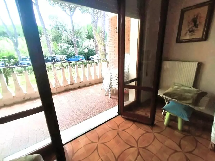 Immagine 3 di Appartamento in vendita  a Massa