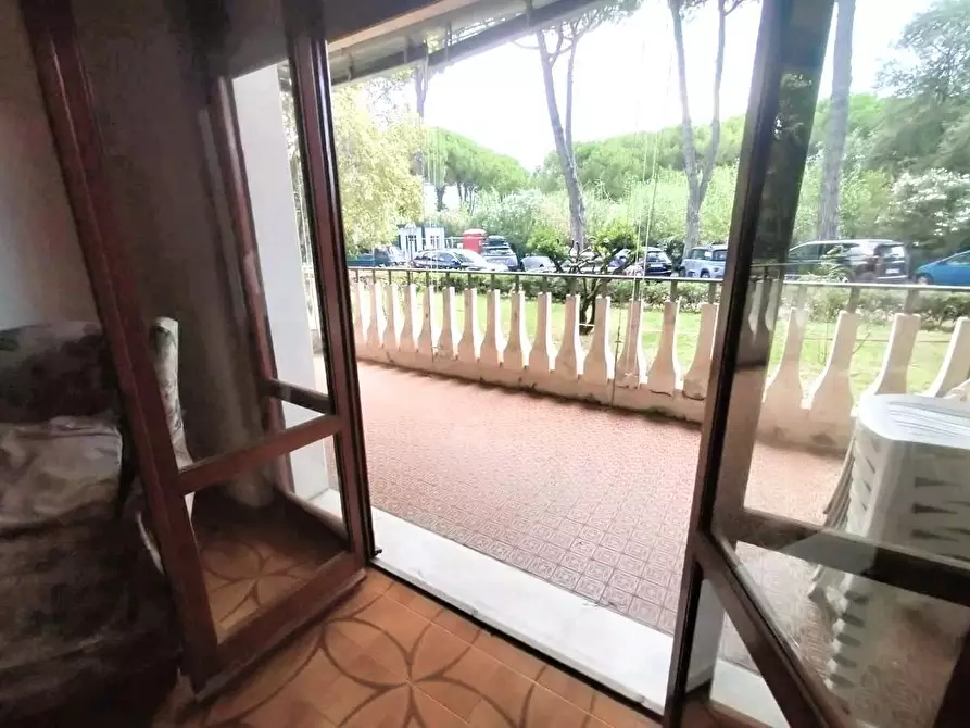 Immagine 4 di Appartamento in vendita  a Massa