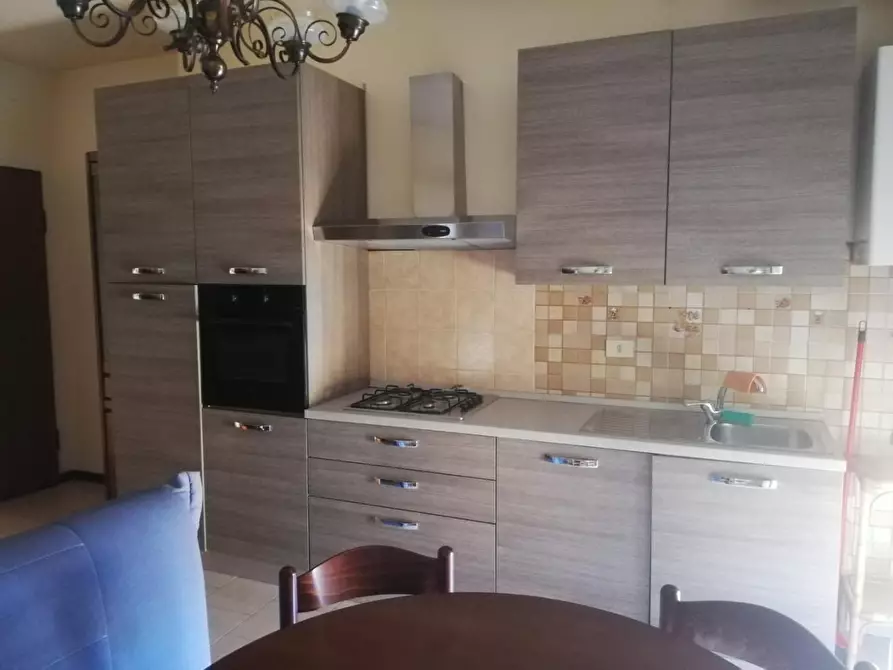 Immagine 3 di Appartamento in vendita  a Massa