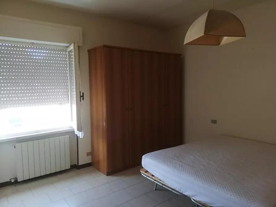 Immagine 8 di Appartamento in vendita  a Massa