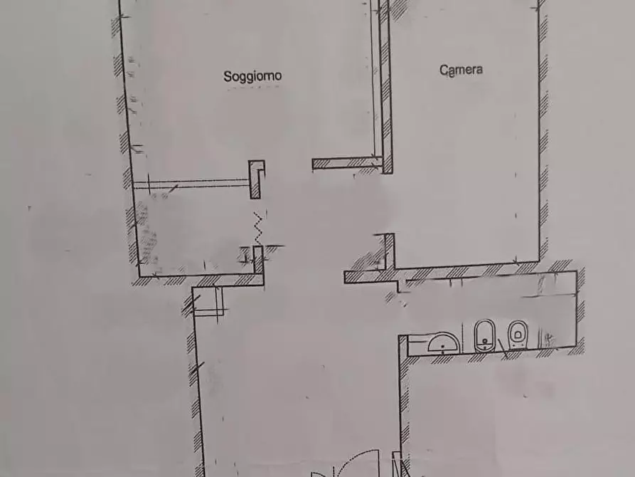 Immagine 13 di Appartamento in vendita  a Livorno