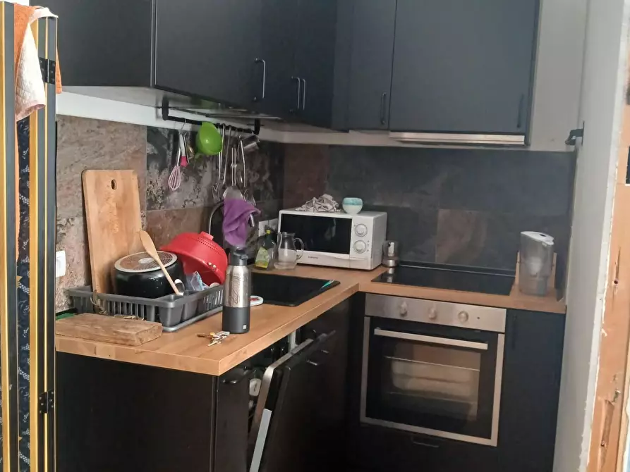 Immagine 4 di Appartamento in vendita  a Livorno