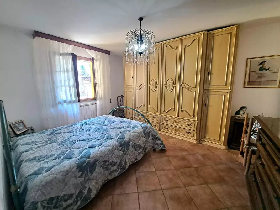 Immagine 23 di Casa bifamiliare in vendita  a Fucecchio