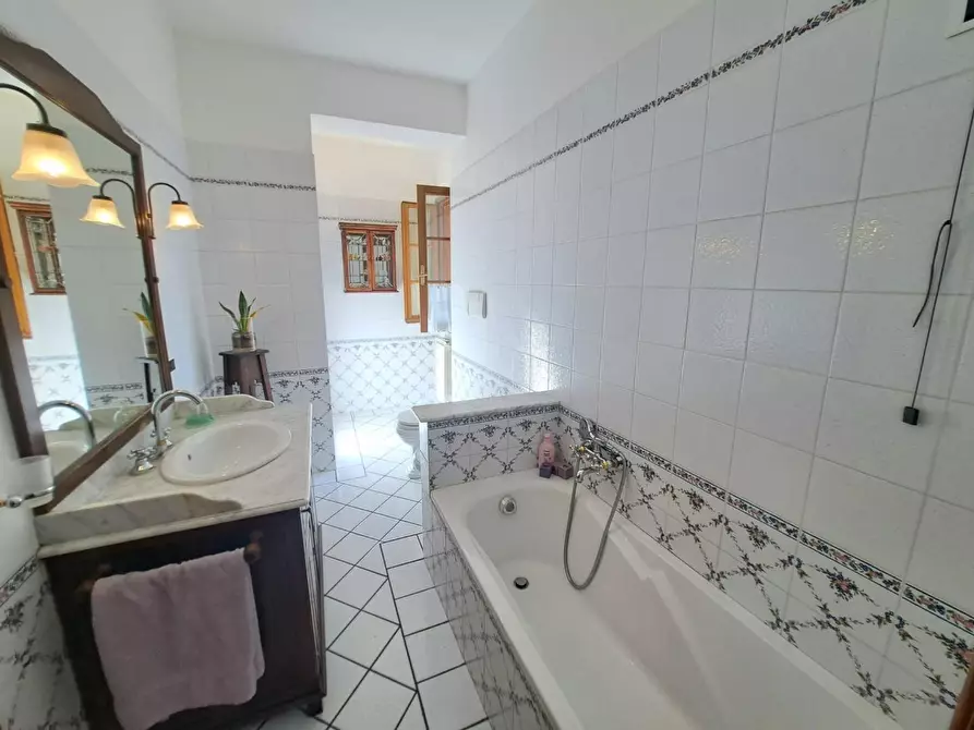 Immagine 26 di Casa bifamiliare in vendita  a Fucecchio