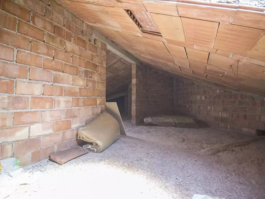 Immagine 27 di Appartamento in vendita  a Camaiore