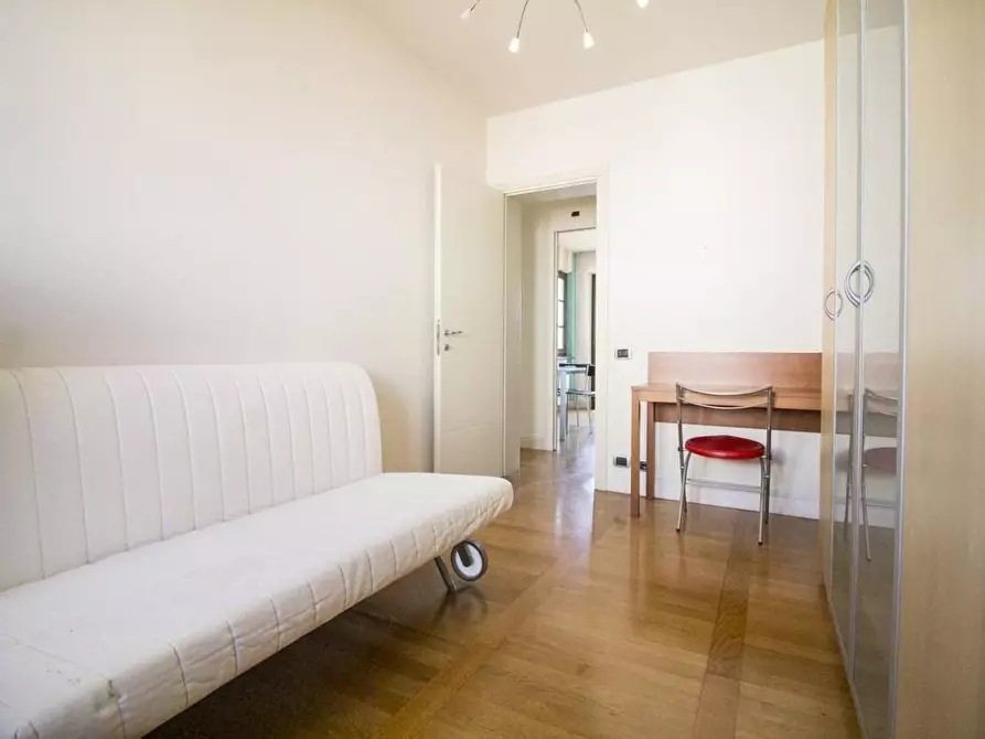 Immagine 15 di Appartamento in vendita  a Camaiore