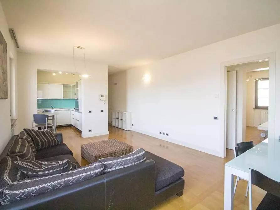 Immagine 5 di Appartamento in vendita  a Camaiore