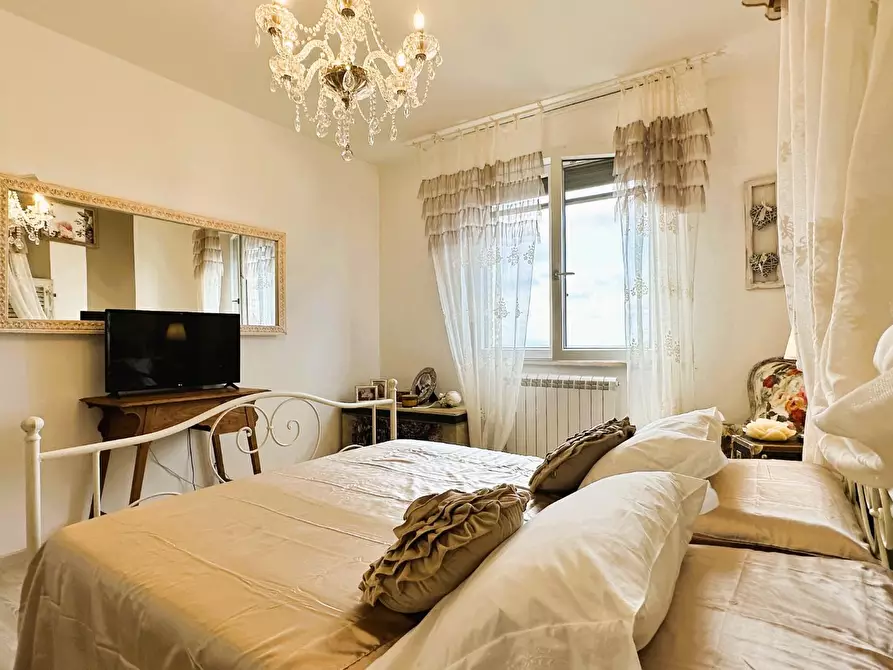 Immagine 29 di Appartamento in vendita  a Rosignano Marittimo