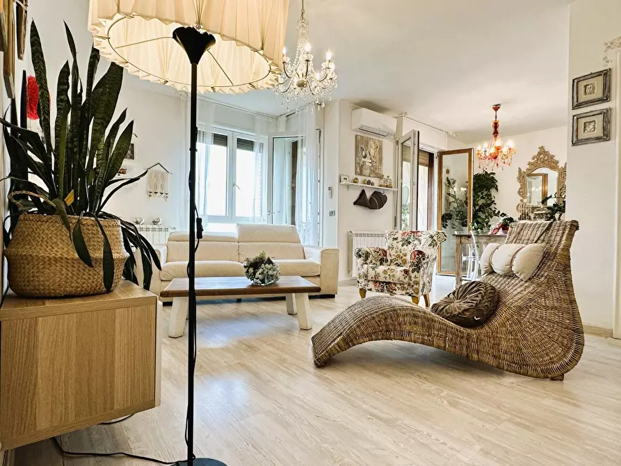 Immagine 8 di Appartamento in vendita  a Rosignano Marittimo