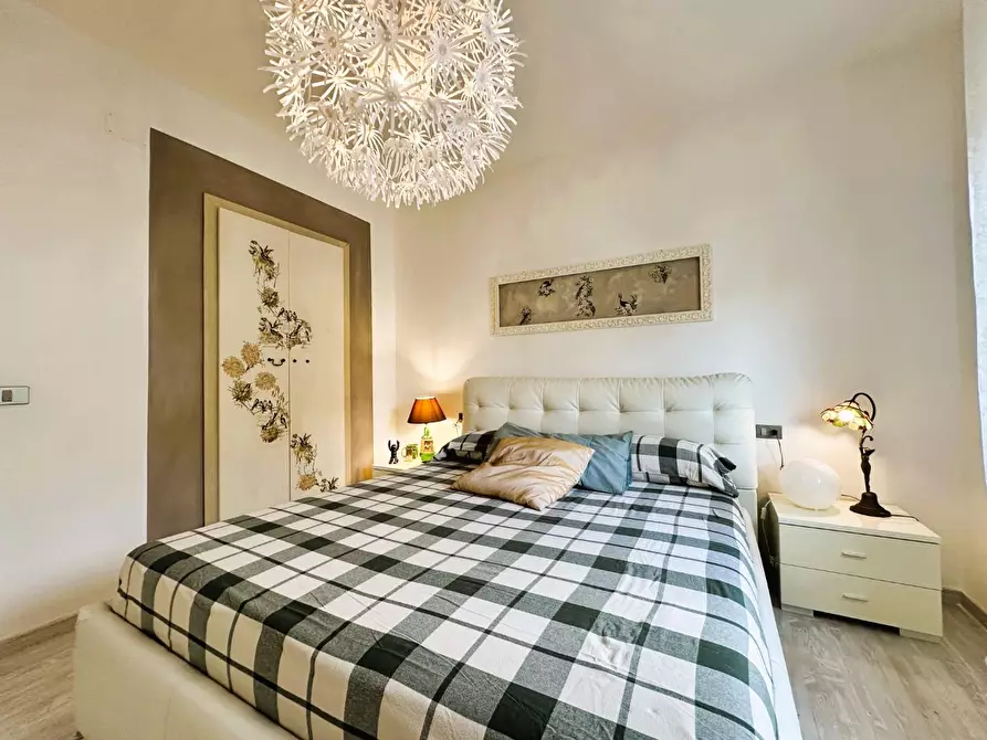 Immagine 25 di Appartamento in vendita  a Rosignano Marittimo