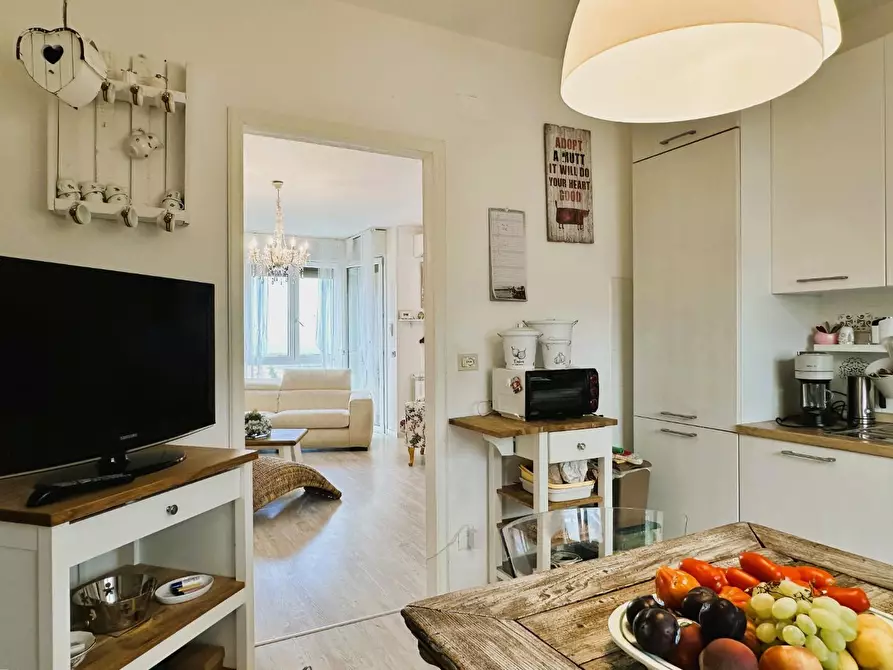 Immagine 10 di Appartamento in vendita  a Rosignano Marittimo