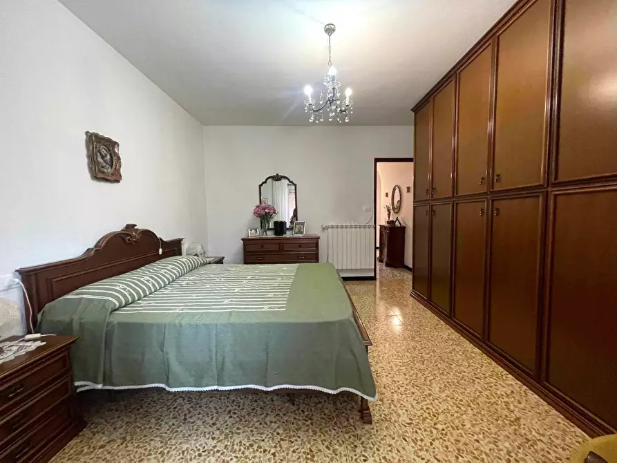 Immagine 14 di Appartamento in vendita  a Carro