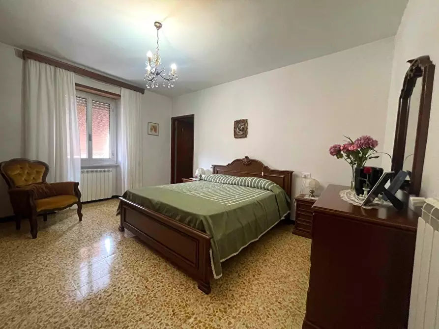 Immagine 13 di Appartamento in vendita  a Carro