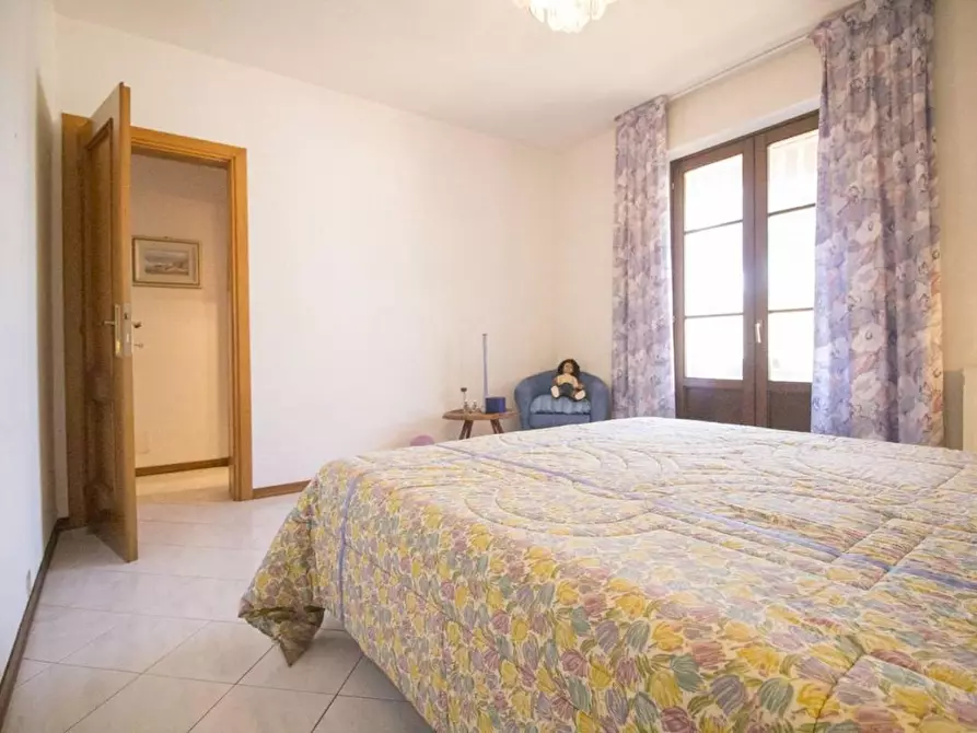 Immagine 7 di Appartamento in vendita  a Camaiore
