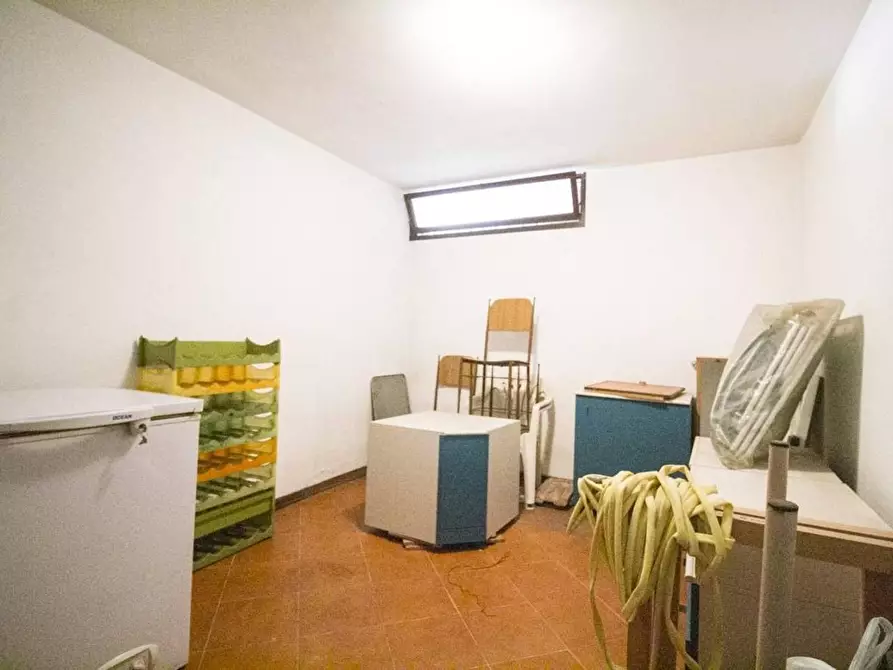 Immagine 13 di Appartamento in vendita  a Camaiore