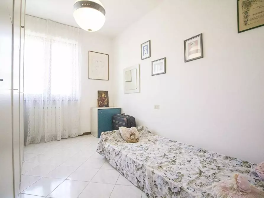 Immagine 10 di Appartamento in vendita  a Camaiore