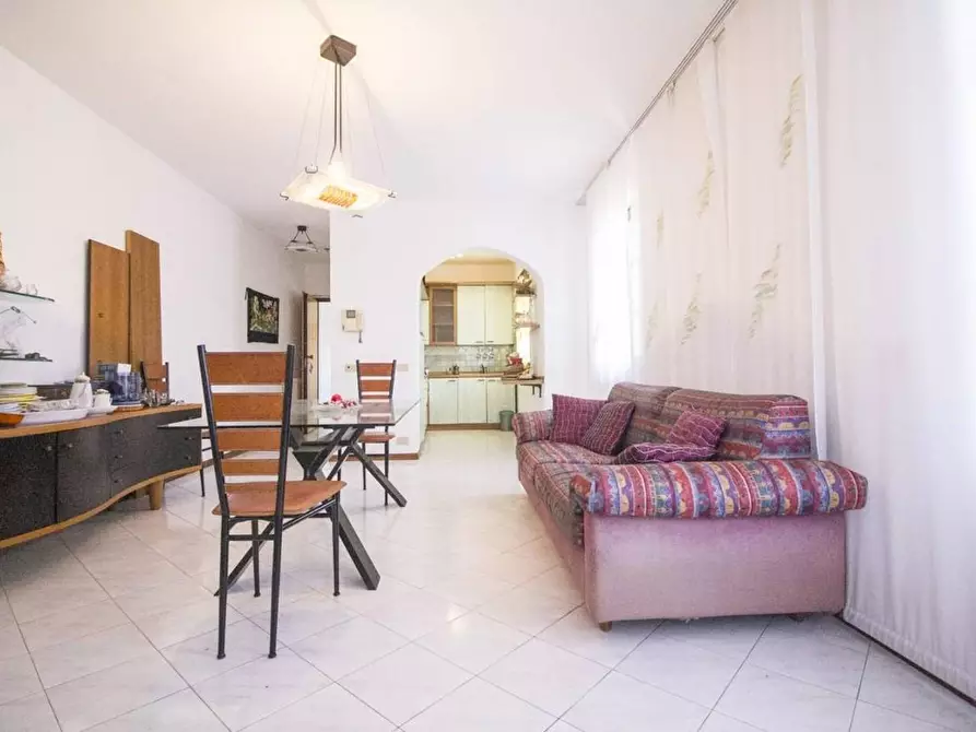 Immagine 3 di Appartamento in vendita  a Camaiore