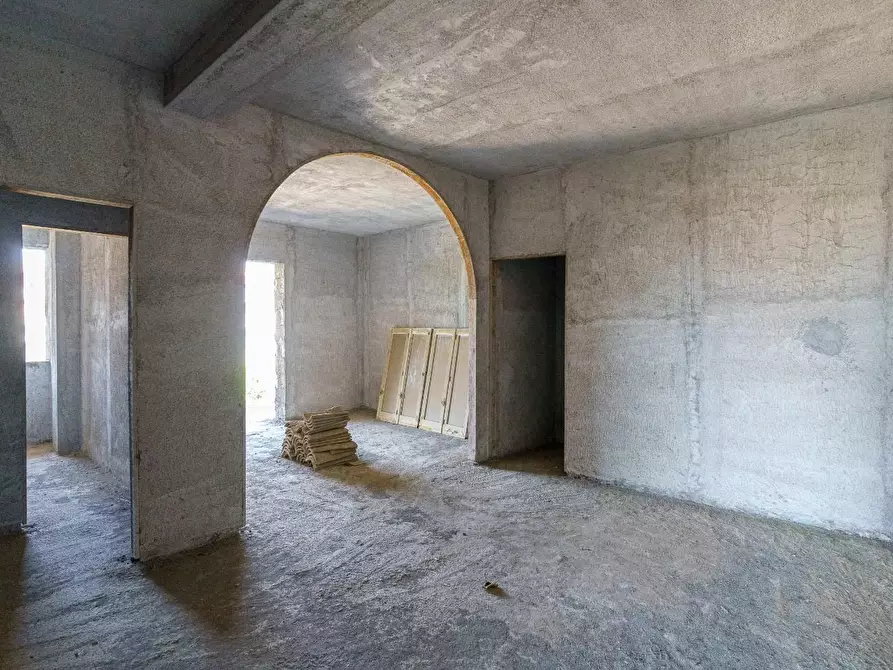 Immagine 25 di Appartamento in vendita  a San Giovanni La Punta