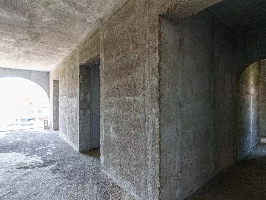 Immagine 18 di Appartamento in vendita  a San Giovanni La Punta