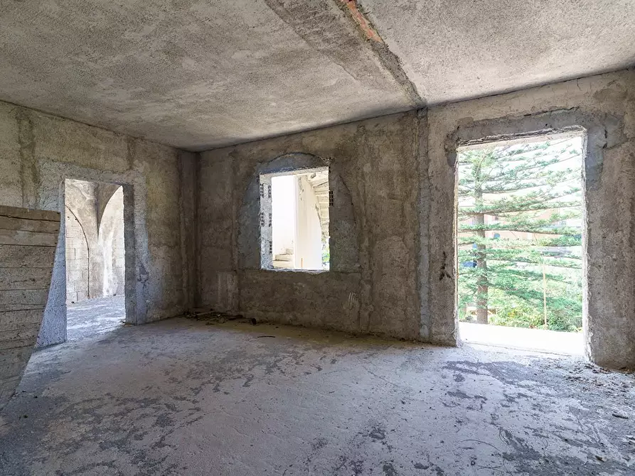 Immagine 10 di Appartamento in vendita  a San Giovanni La Punta