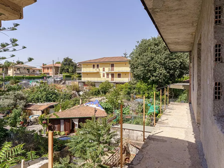 Immagine 6 di Appartamento in vendita  a San Giovanni La Punta