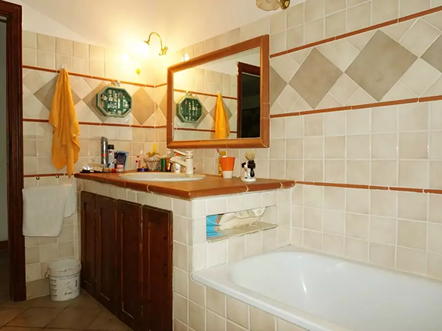 Immagine 16 di Casa colonica in vendita  a San Miniato