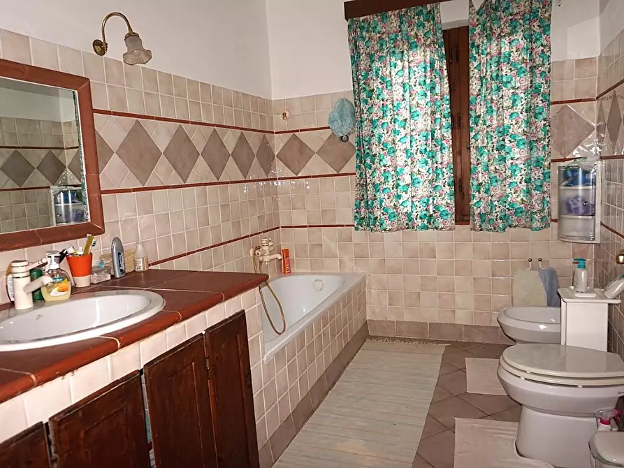 Immagine 18 di Casa colonica in vendita  a San Miniato