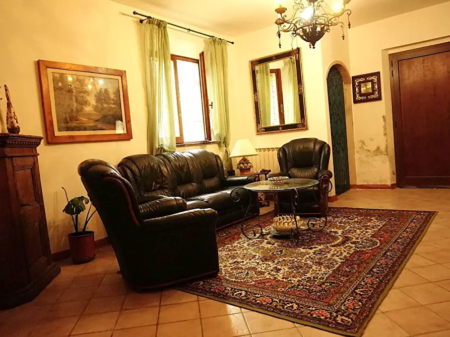 Immagine 4 di Casa colonica in vendita  a San Miniato