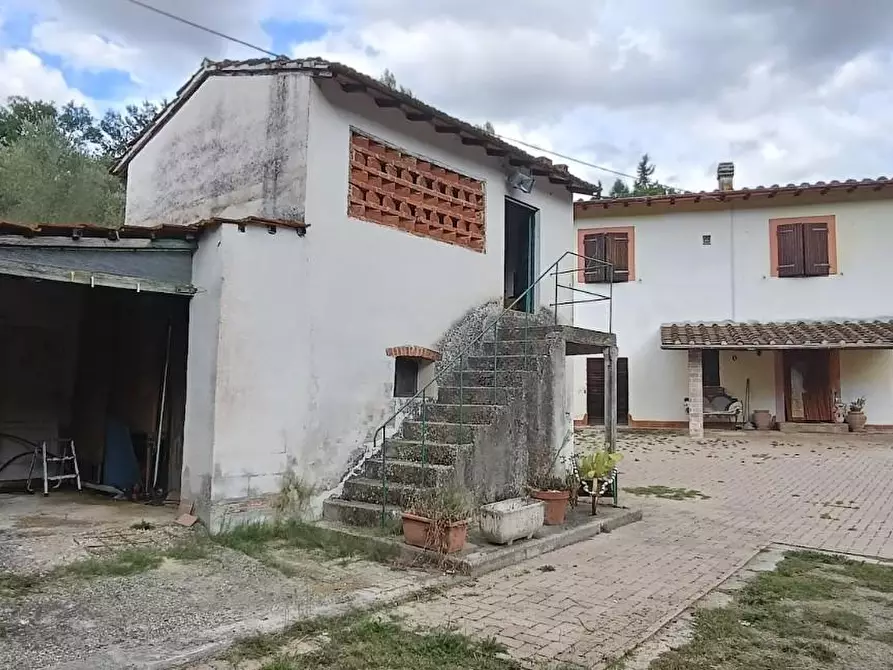 Immagine 33 di Casa colonica in vendita  a San Miniato