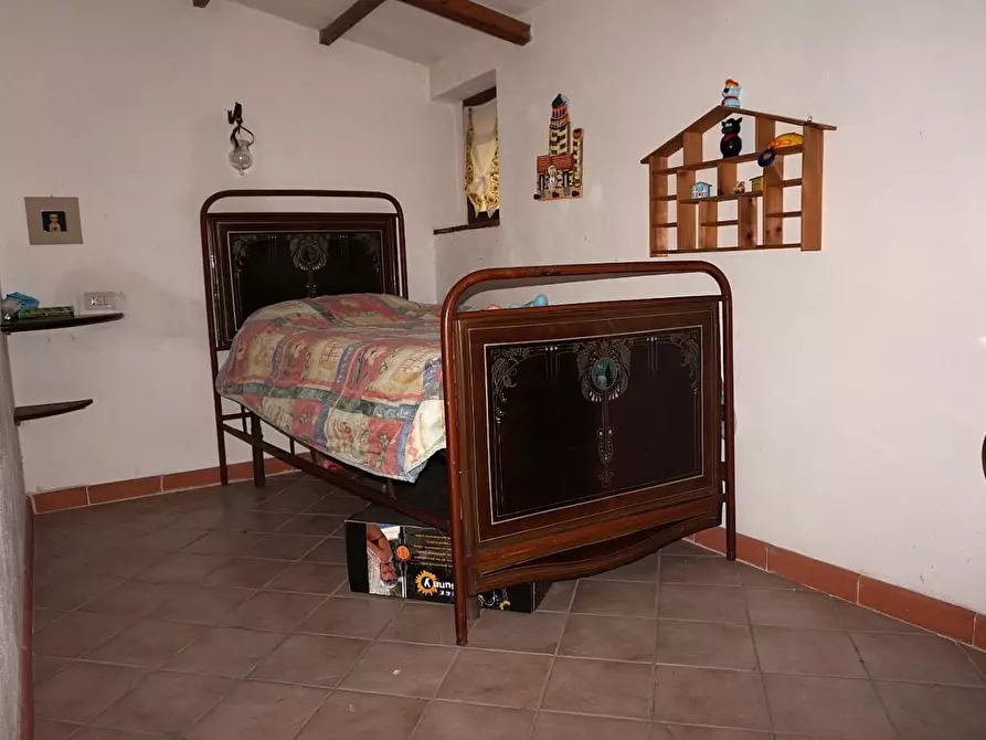 Immagine 21 di Casa colonica in vendita  a San Miniato