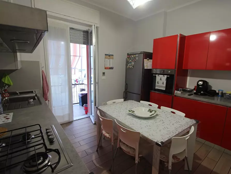 Immagine 4 di Appartamento in vendita  a La Spezia