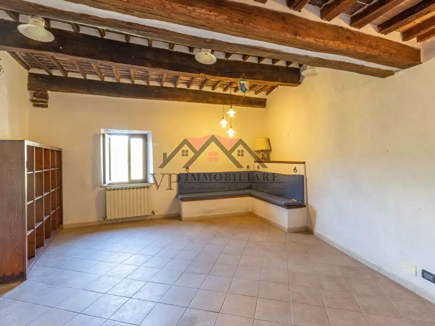 Immagine 5 di Appartamento in vendita  a Castelnuovo Val Di Cecina