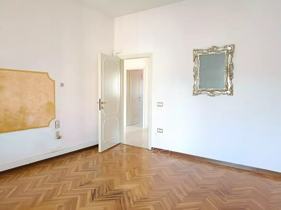 Immagine 13 di Appartamento in vendita  a Empoli