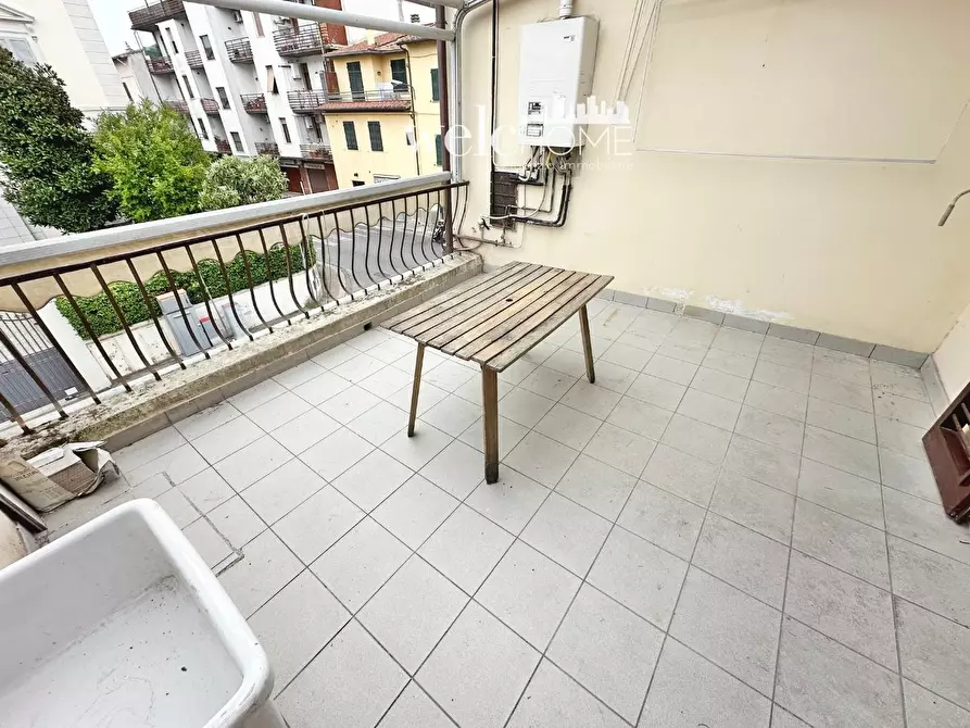 Immagine 3 di Appartamento in vendita  a Campi Bisenzio