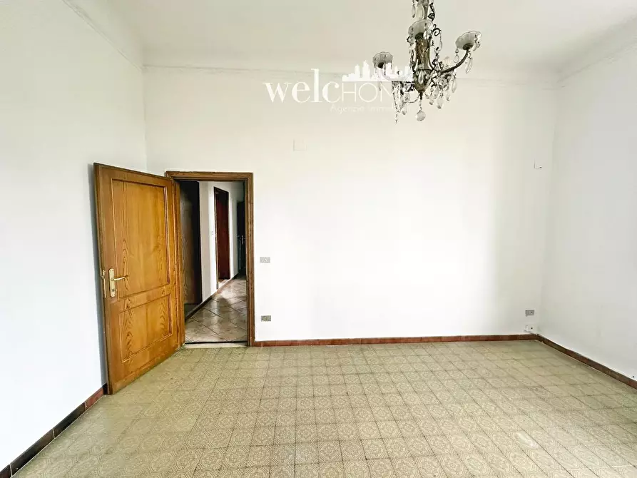 Immagine 18 di Appartamento in vendita  a Campi Bisenzio