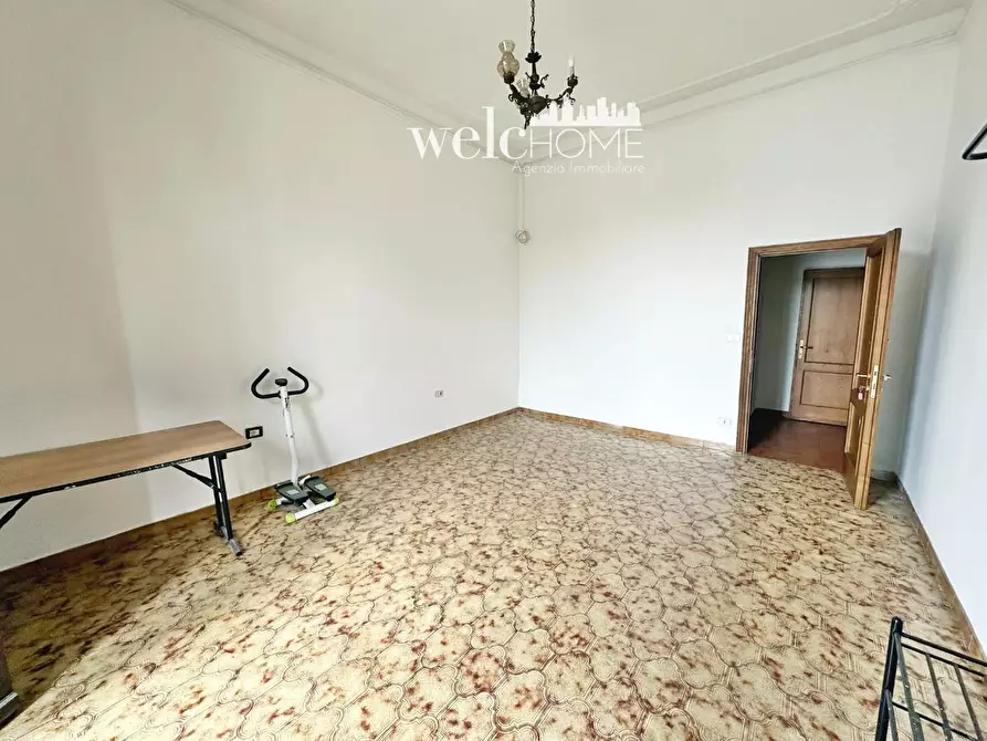 Immagine 15 di Appartamento in vendita  a Campi Bisenzio