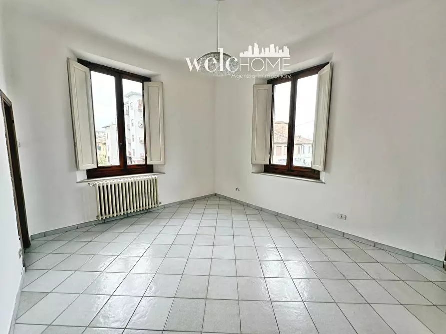 Immagine 10 di Appartamento in vendita  a Campi Bisenzio