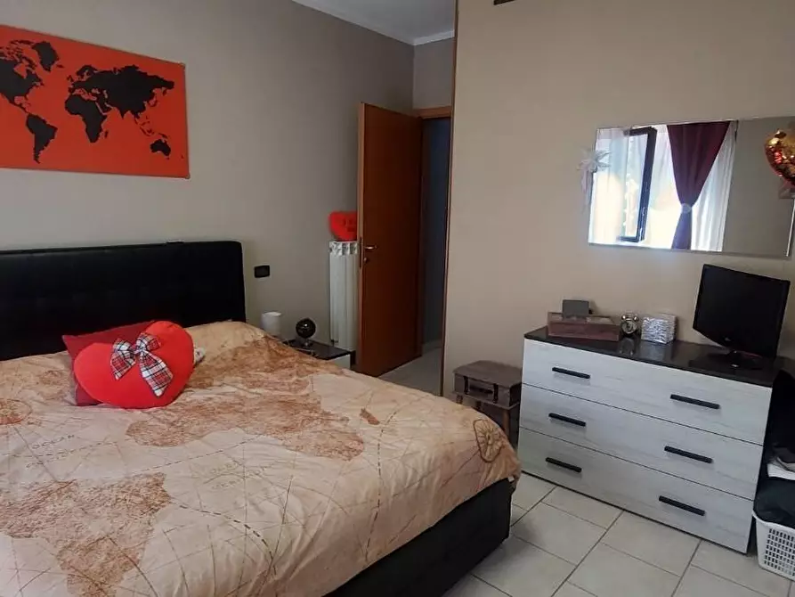 Immagine 8 di Appartamento in vendita  a Carrara