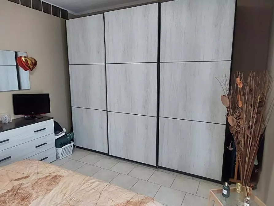 Immagine 9 di Appartamento in vendita  a Carrara