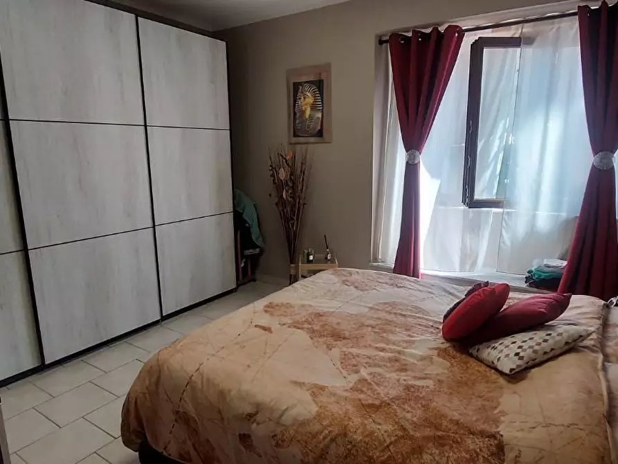 Immagine 7 di Appartamento in vendita  a Carrara