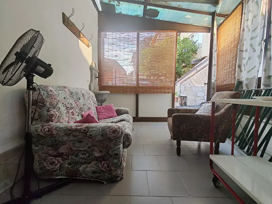 Immagine 16 di Terratetto in vendita  a Massa