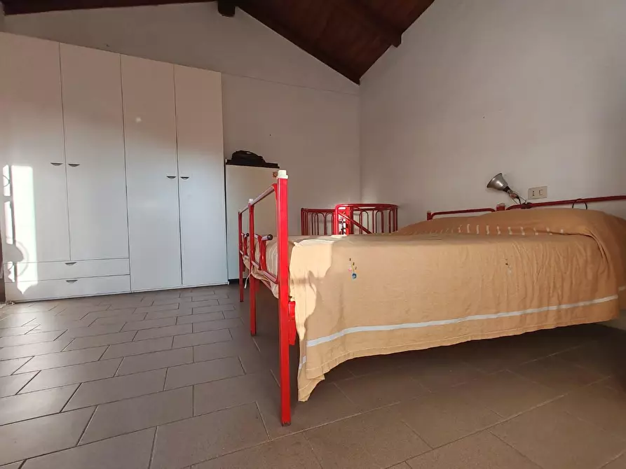 Immagine 2 di Terratetto in vendita  a Massa