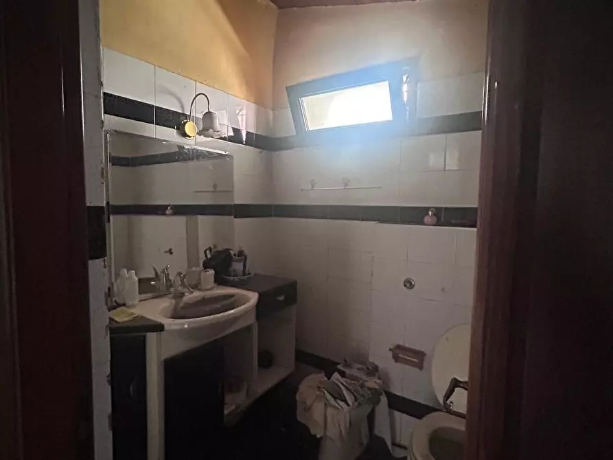 Immagine 3 di Casa semindipendente in vendita  a Fivizzano